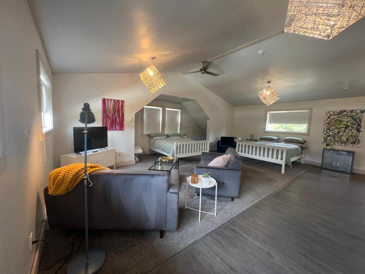 Fieldstone Guesthouse Clearwater Eksteriør billede